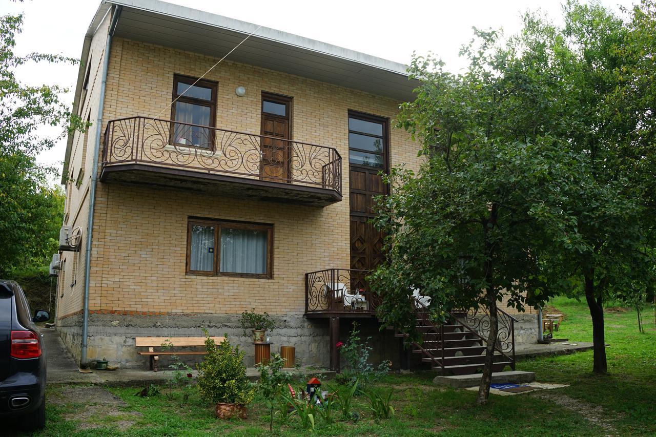Hotel Art House Kutateli Zqaltubo Exterior foto